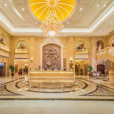 Vienna Classic Hotel Ganzhou Meilin Esterno foto